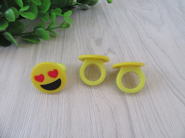 50 Fancy Dress Rubber smile face emoji Rings Assorted [ri-ru5] - $12.00 ...